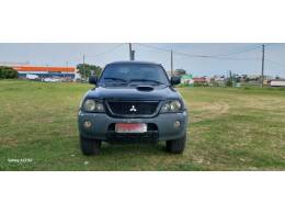 MITSUBISHI - L200 OUTDOOR - 2009/2010 - Outra - R$ 65.000,00