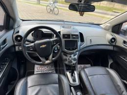 CHEVROLET - SONIC - 2013/2014 - Prata - R$ 45.000,00