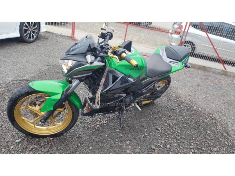 KAWASAKI - Z300 - 2017/2018 - Verde - R$ 21.900,00