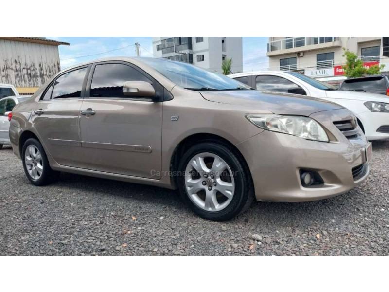 TOYOTA - COROLLA - 2009/2010 - Bege - R$ 56.900,00