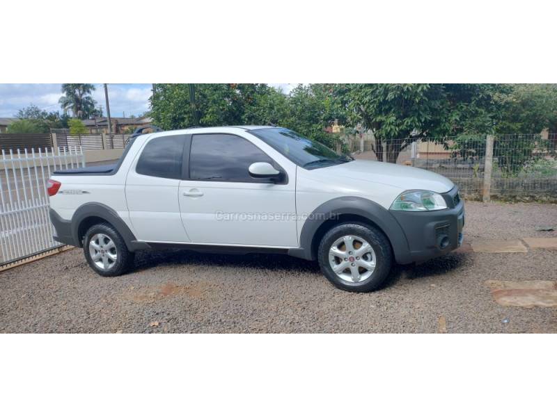 FIAT - STRADA - 2018/2019 - Branca - R$ 85.000,00