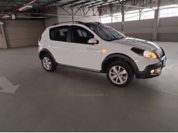 RENAULT - SANDERO - 2014/2014 - Branca - R$ 45.900,00