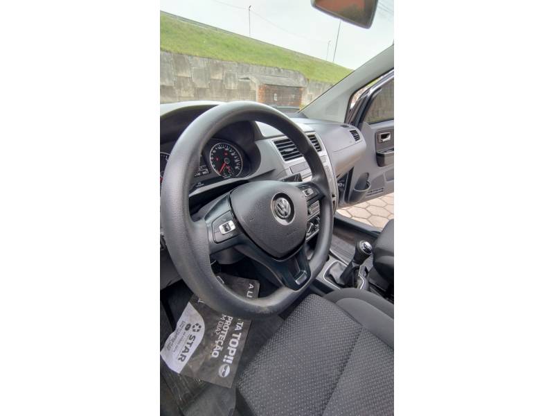 VOLKSWAGEN - FOX - 2018/2019 - Cinza - R$ 57.900,00