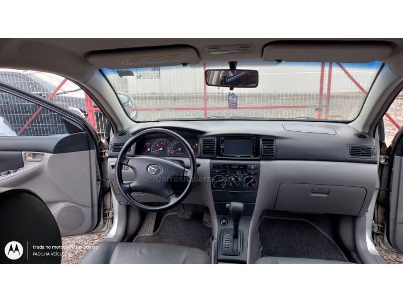 TOYOTA - FIELDER - 2005/2006 - Prata - R$ 41.000,00