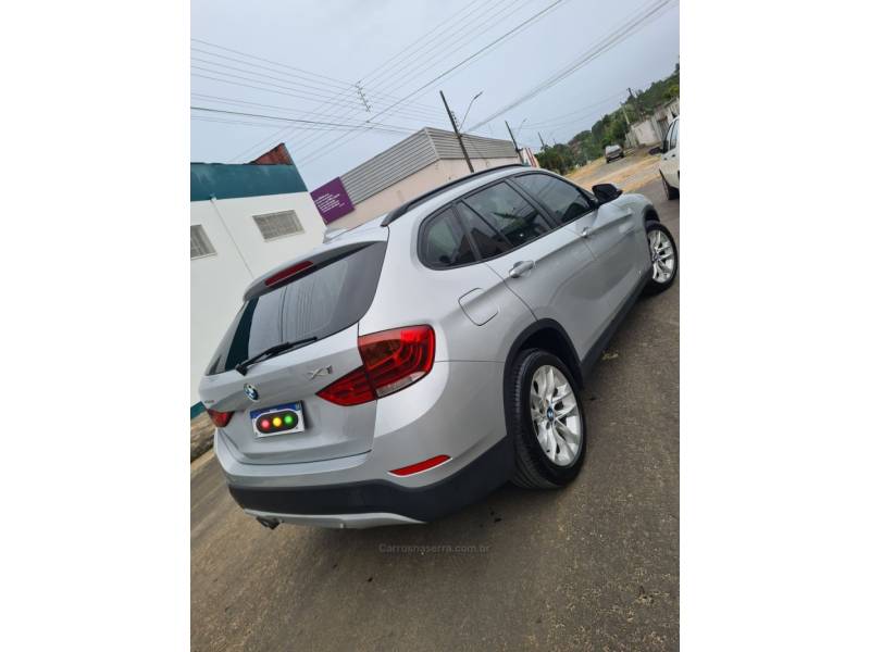 BMW - X1 - 2014/2015 - Prata - R$ 80.000,00