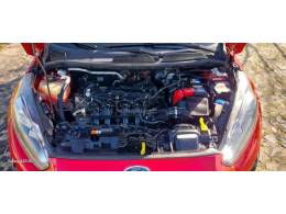 FORD - FIESTA - 2018/2019 - Vermelha - R$ 54.000,00