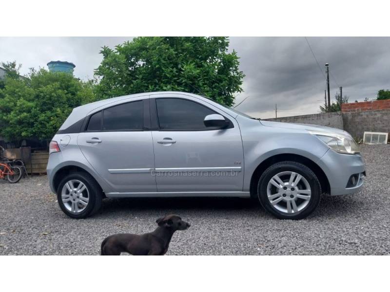 CHEVROLET - AGILE - 2010/2010 - Prata - R$ 34.900,00