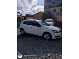 VOLKSWAGEN - GOL - 2015/2016 - Branca - R$ 41.900,00