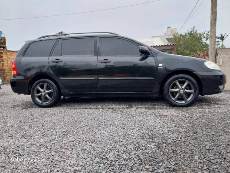 TOYOTA - FIELDER - 2006/2006 - Preta - R$ 34.900,00