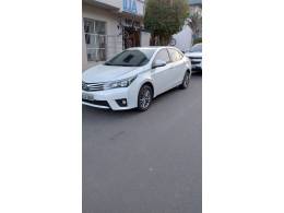 TOYOTA - COROLLA - 2016/2017 - Branca - R$ 90.900,00