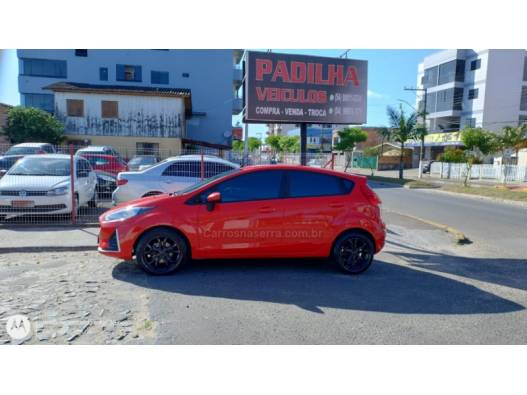 FORD - FIESTA - 2018/2019 - Vermelha - R$ 54.000,00