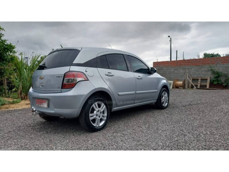 CHEVROLET - AGILE - 2010/2010 - Prata - R$ 34.900,00