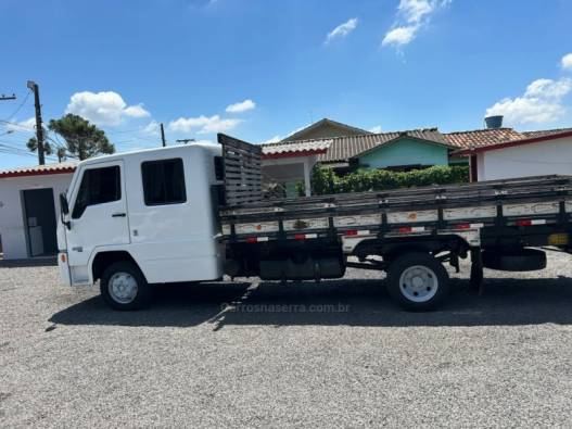 AGRALE - 8500 - 2010/2010 - Branca - R$ 130.000,00