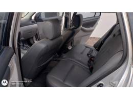 TOYOTA - FIELDER - 2005/2006 - Prata - R$ 41.000,00