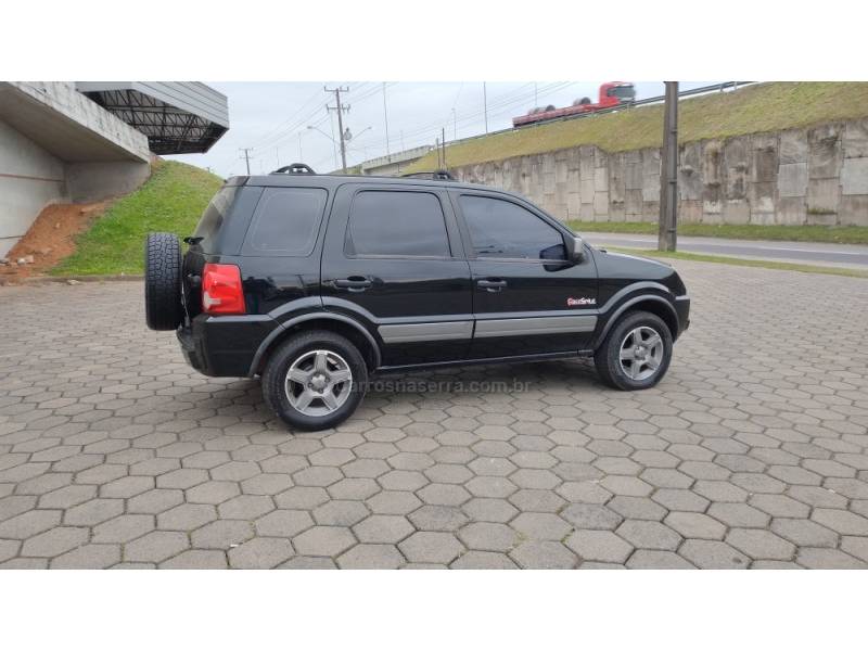 FORD - ECOSPORT - 2008/2008 - Preta - R$ 35.000,00