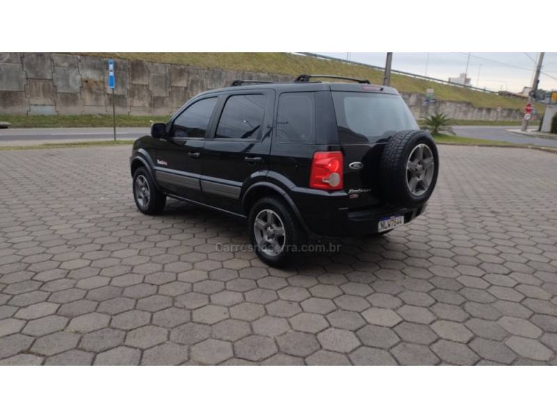FORD - ECOSPORT - 2008/2008 - Preta - R$ 35.000,00
