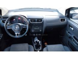 VOLKSWAGEN - FOX - 2013/2013 - Cinza - R$ 40.000,00