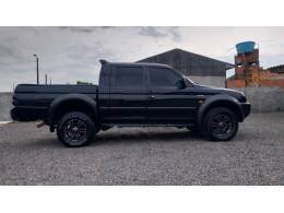 MITSUBISHI - L200 OUTDOOR - 2007/2008 - Preta - R$ 55.900,00