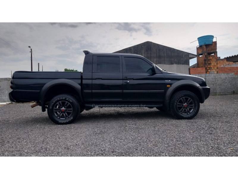 MITSUBISHI - L200 OUTDOOR - 2007/2008 - Preta - R$ 55.900,00