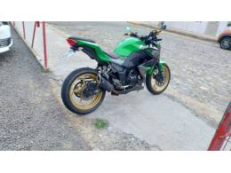 KAWASAKI - Z300 - 2017/2018 - Verde - R$ 21.900,00